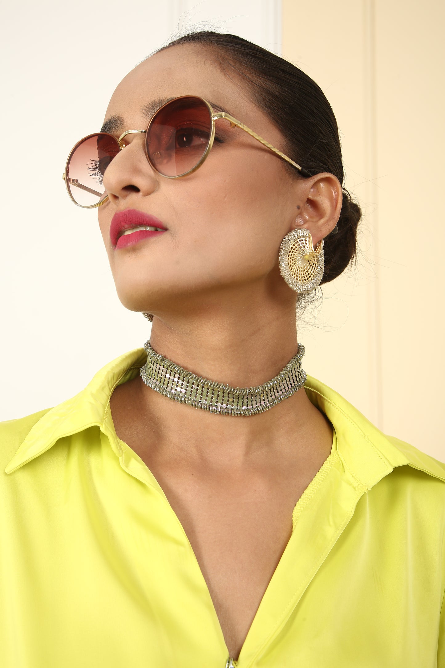 Sliver Rainbow Choker