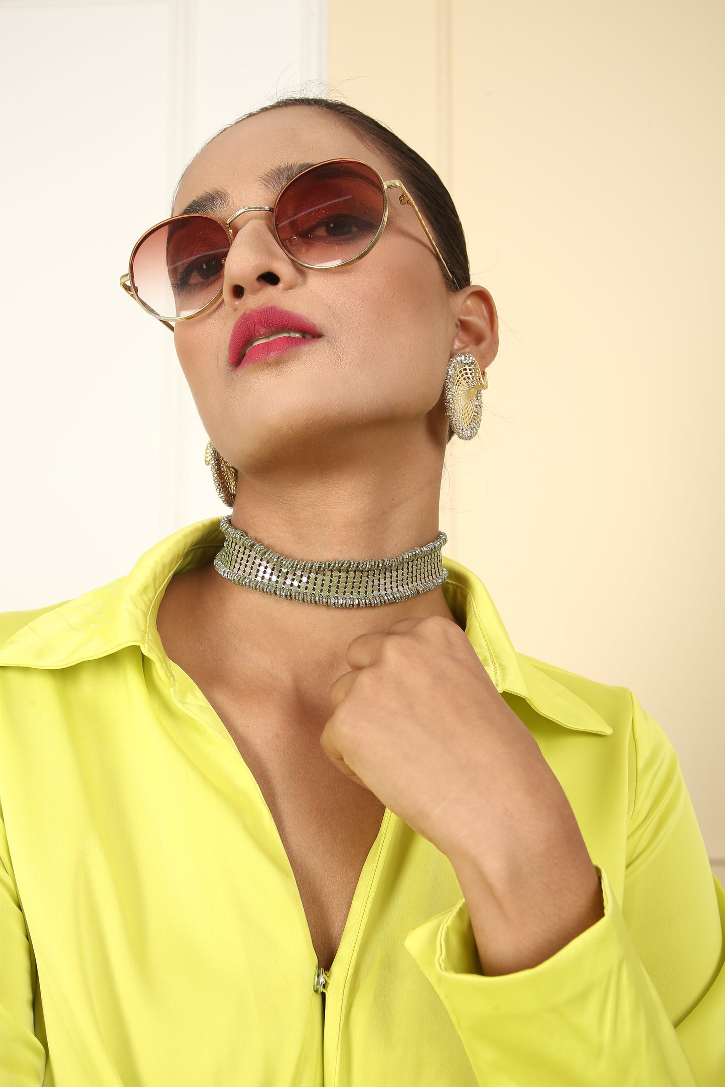 Sliver Rainbow Choker