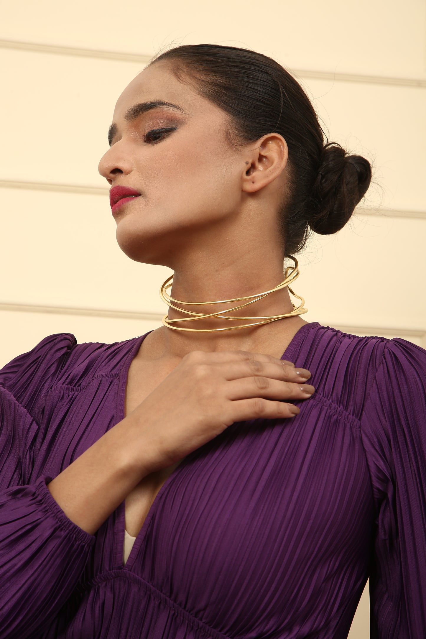 Gold Whirl Choker