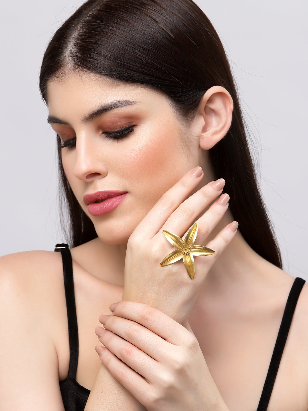 Liliana Ring