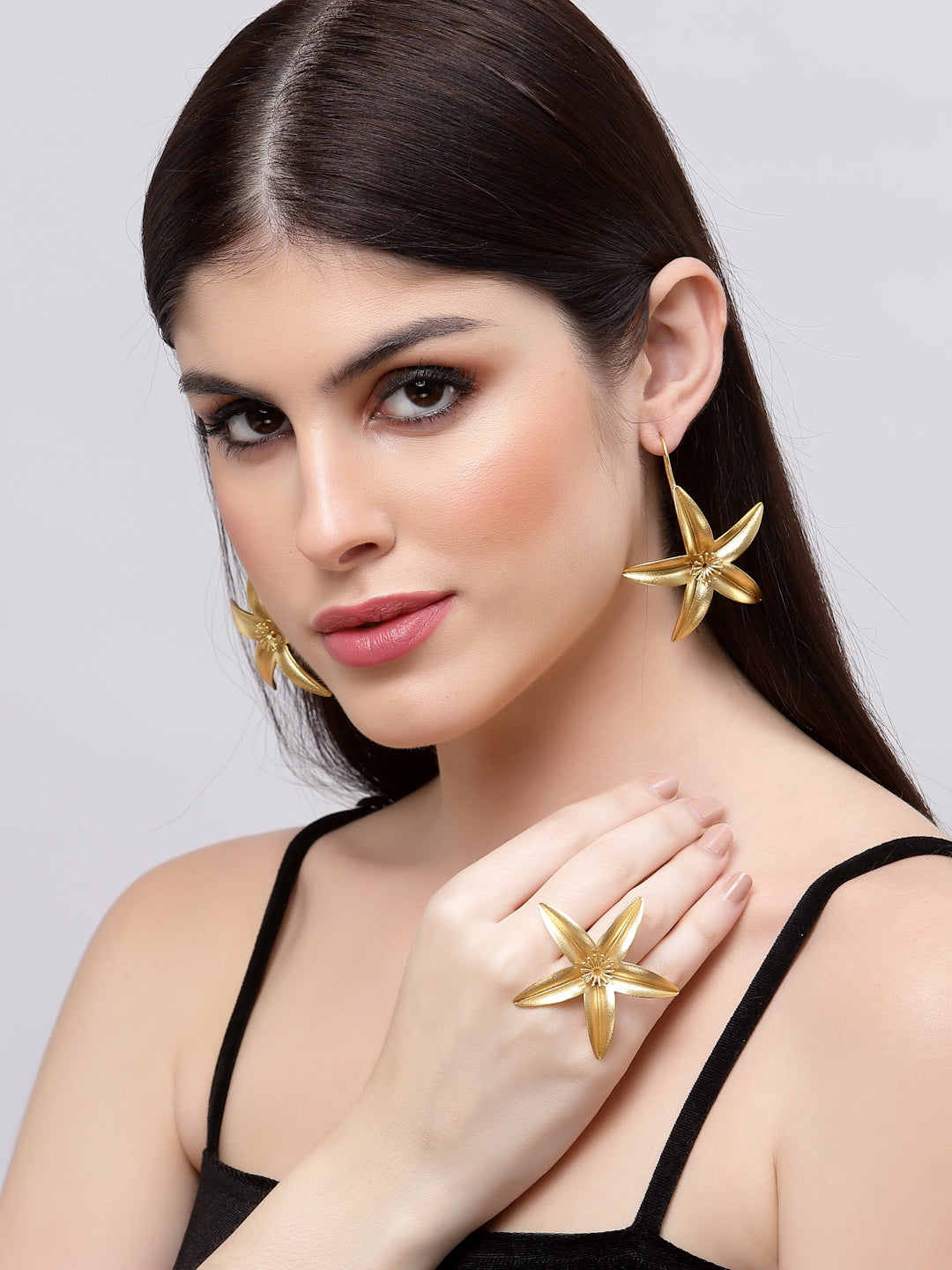 Liliana Ring