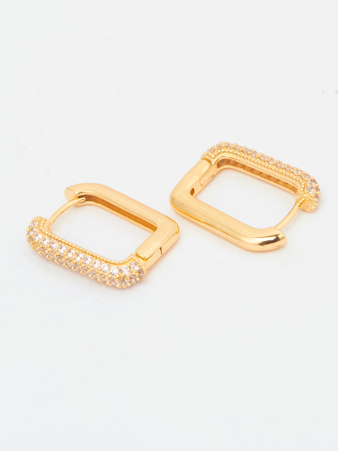 Huggie Hoops