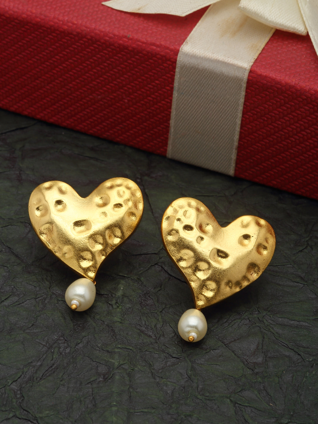 Heart Studs