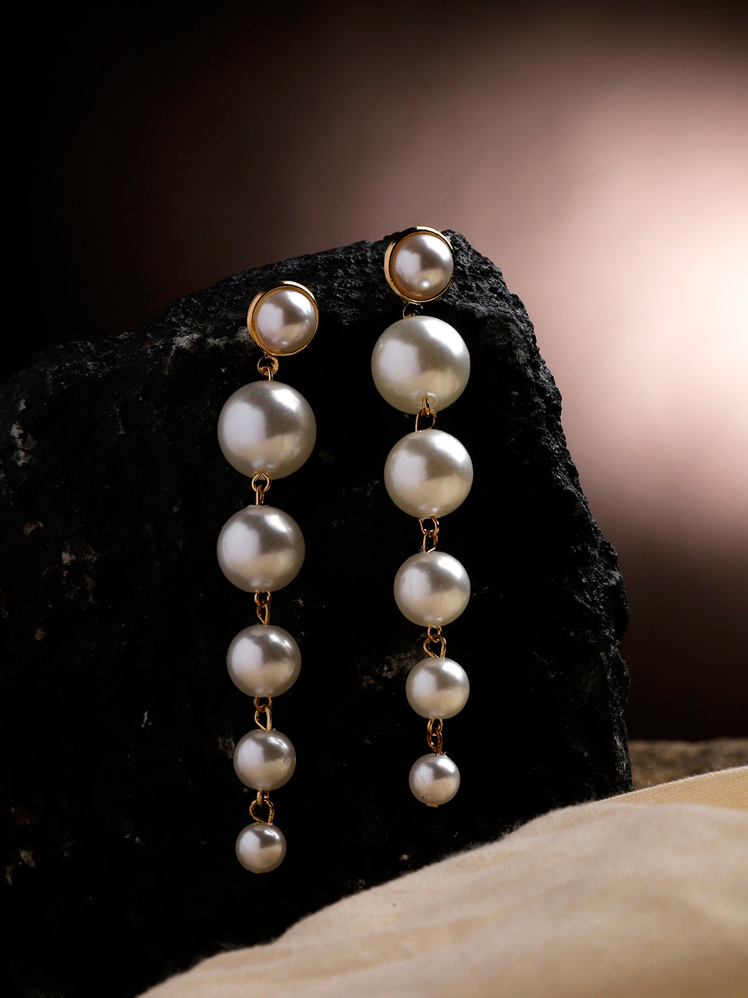 Diona Earrings