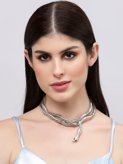 Serpiente Sliver Necklace